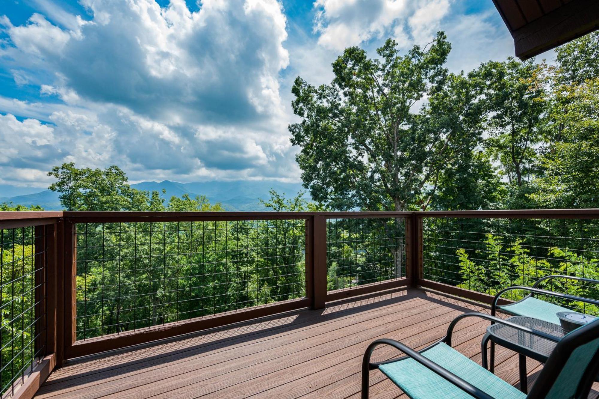 Twinflower Summit - Incredible Views, Pet Friendly! Gatlinburg Exterior photo